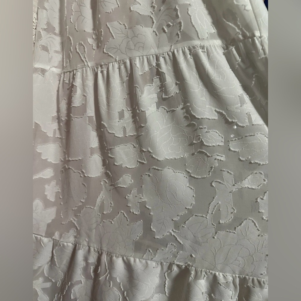 White Hippie Boho Wedding or Party Dress Pucker Leotard Top Full Skirt Floral - Picture 15 of 16